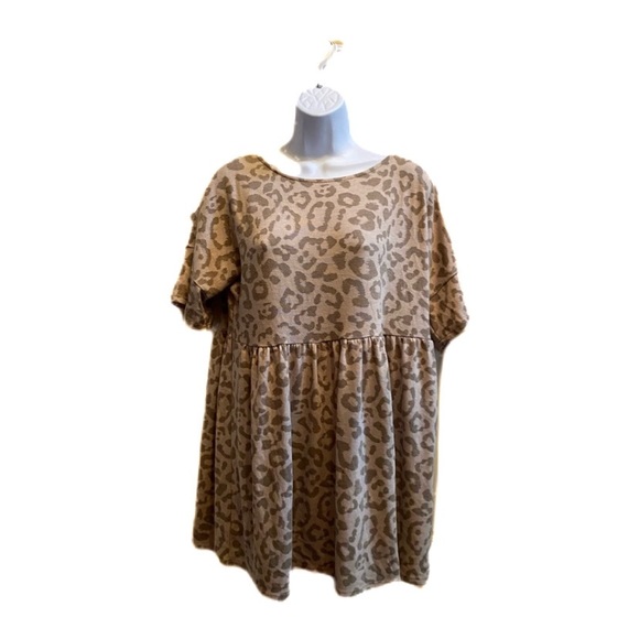 First Love Tops - NWT First Love ANIMAL print babydoll shirt M
